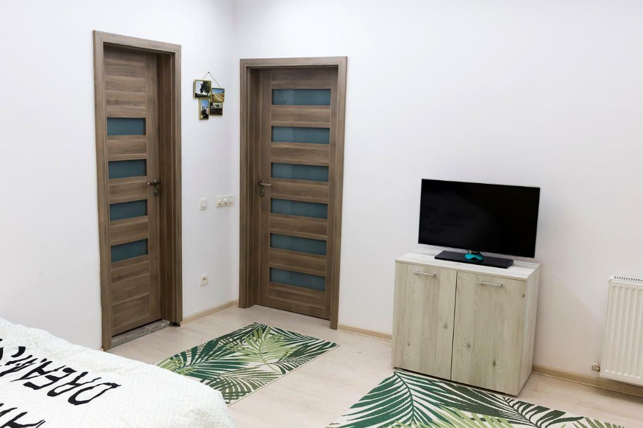 Central Apartment- Shumi'S Cluj-Napoca Eksteriør billede