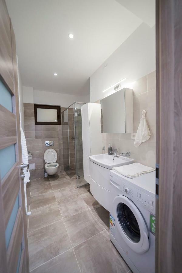 Central Apartment- Shumi'S Cluj-Napoca Eksteriør billede