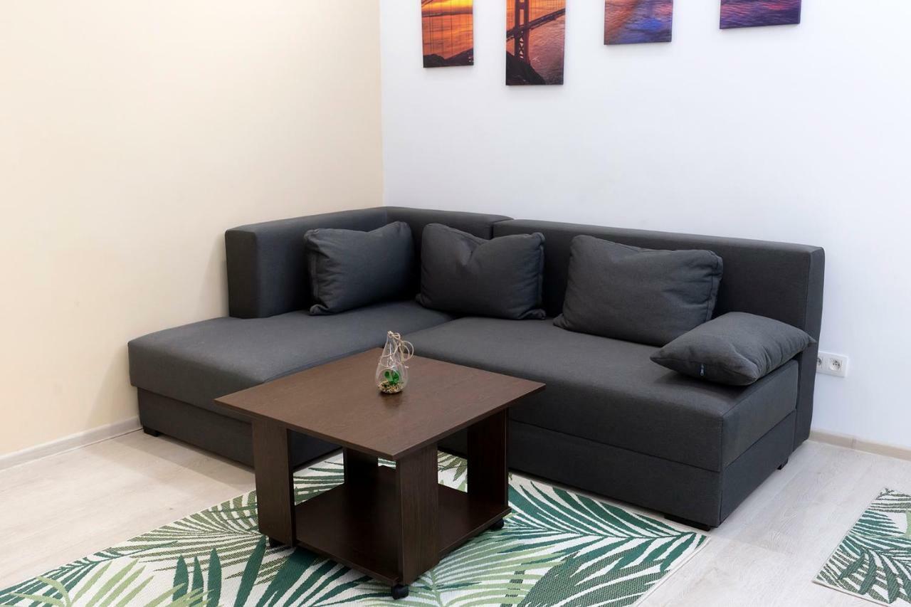 Central Apartment- Shumi'S Cluj-Napoca Eksteriør billede
